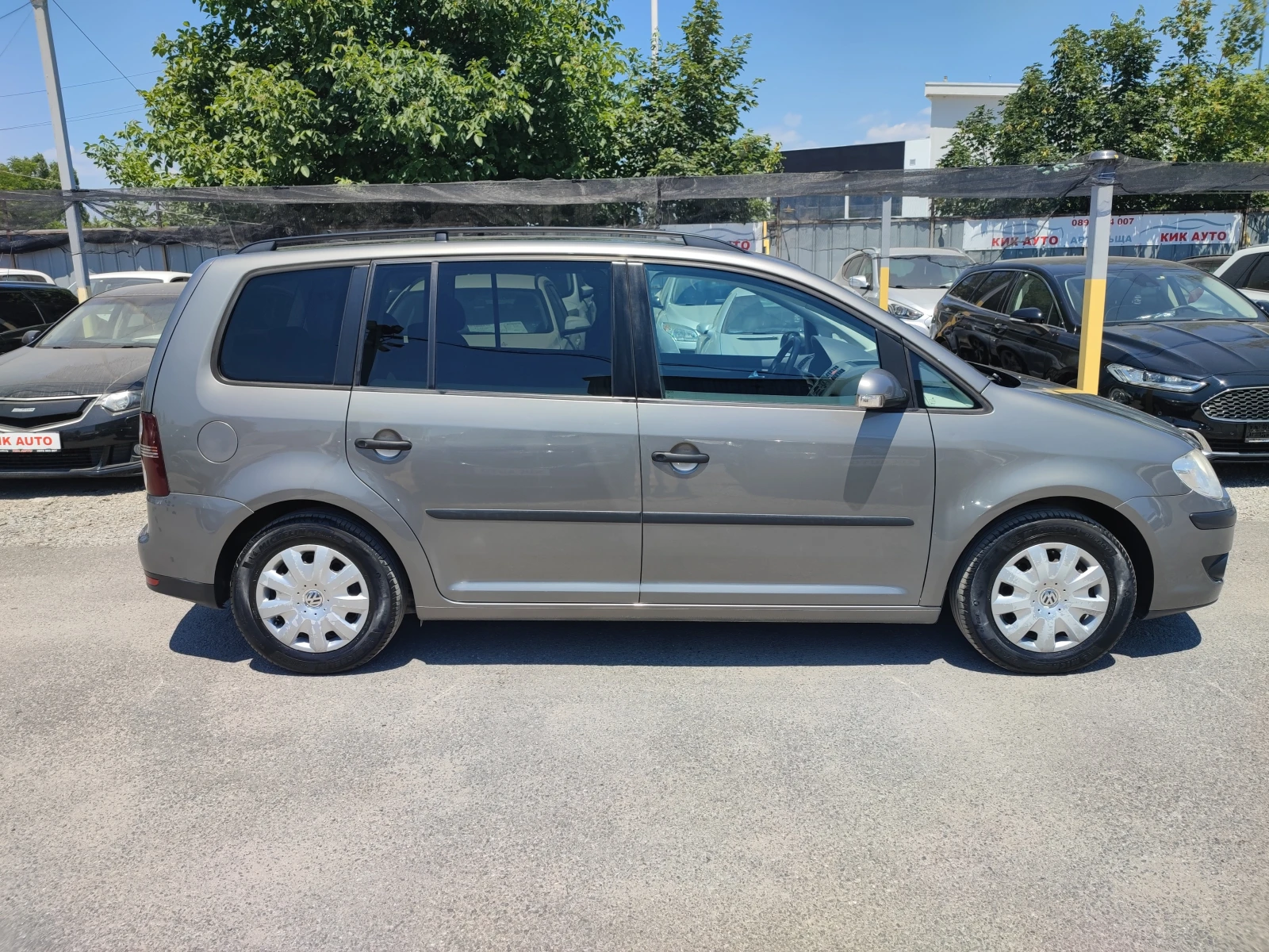 VW Touran 1.9TDI-105ks-6sk-7 МЕСТНА - изображение 5