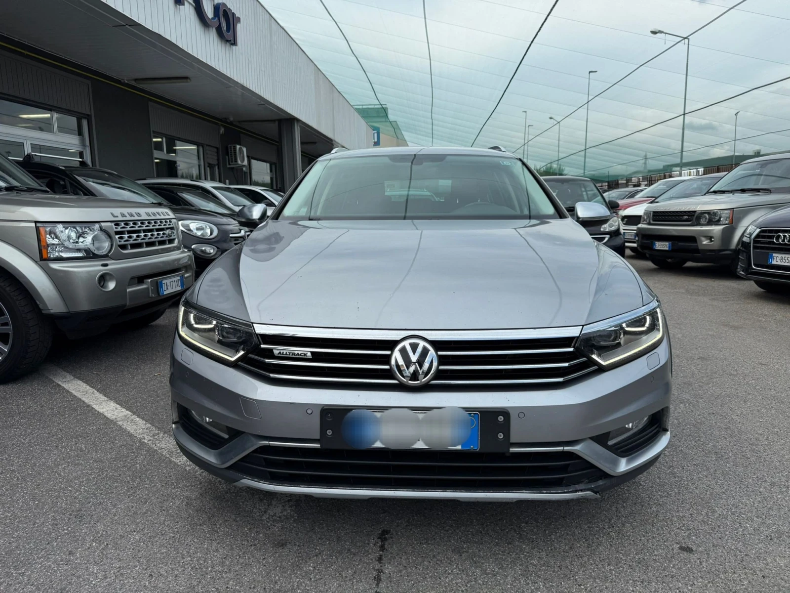 VW Passat 2.0TDI-190k.4x4. Alltrack - изображение 2