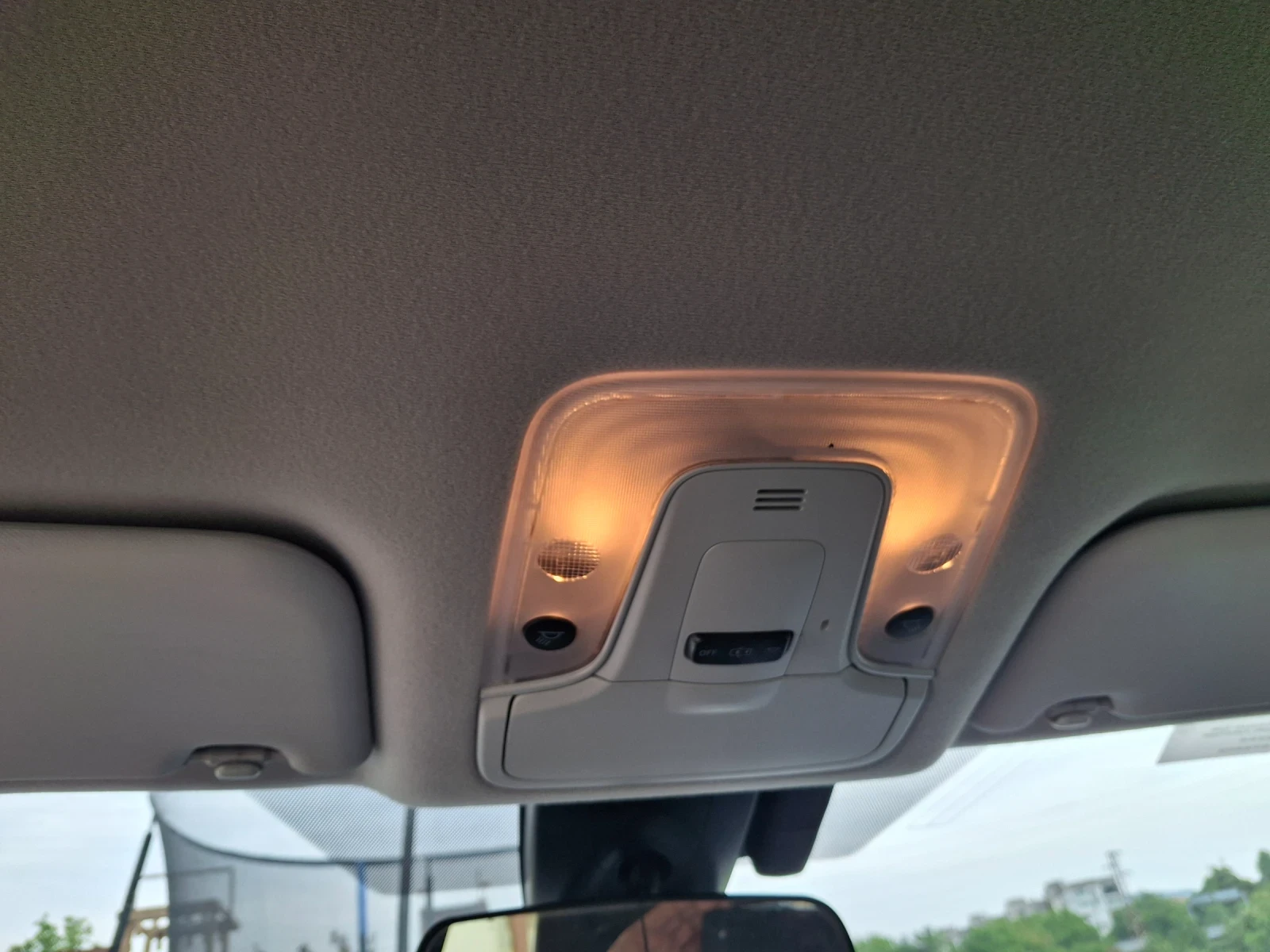 Toyota Prius Toyota Prius 1.8 hybrid газ | Mobile.bg — изображение 15