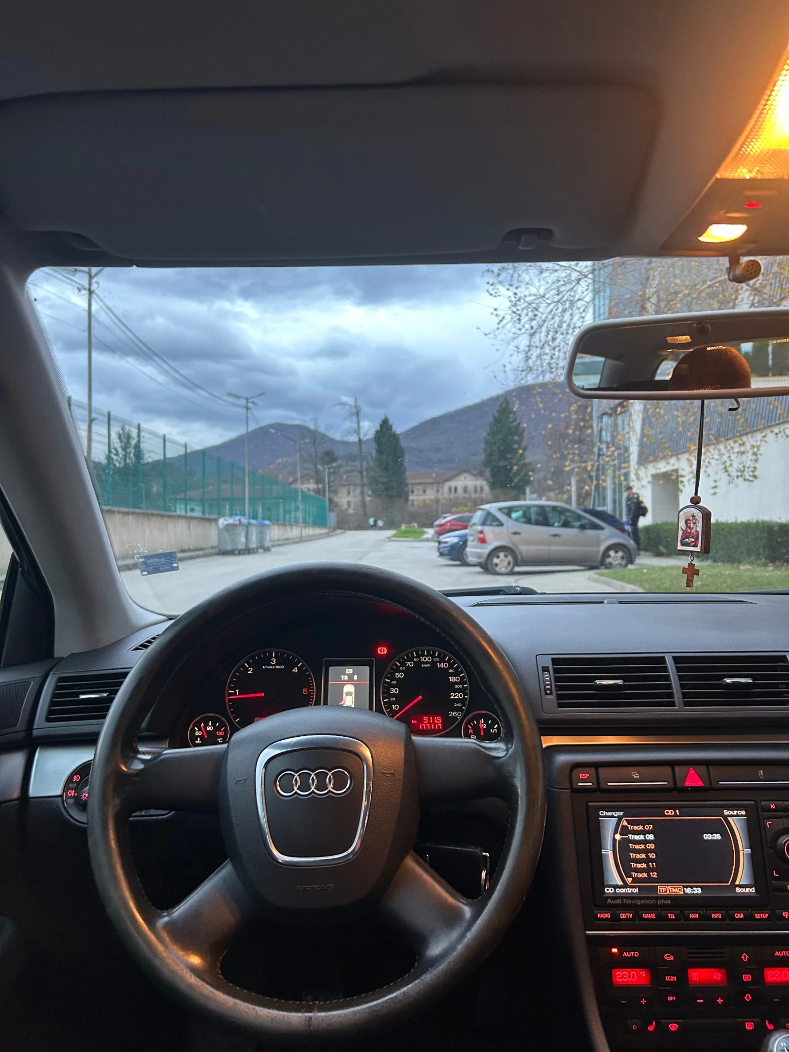 Audi A4  - изображение 10