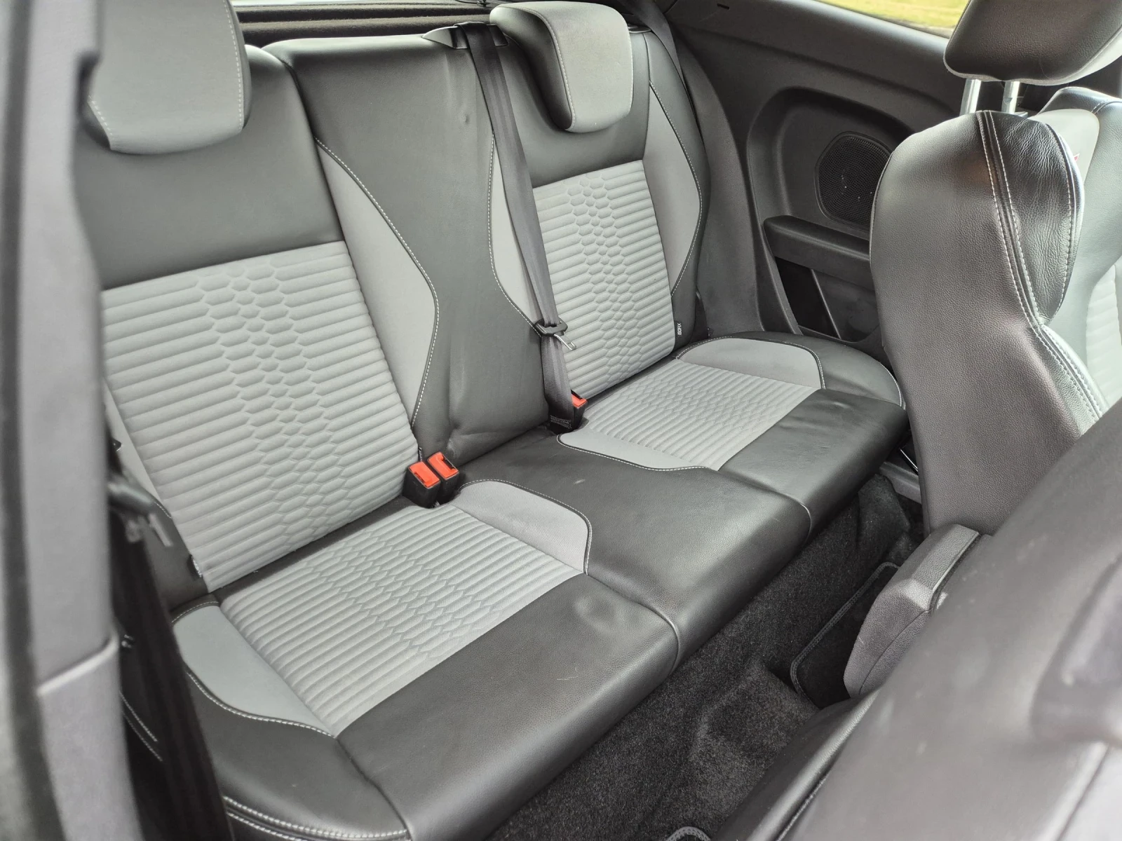 Ford Fiesta 1.6Turbo ST | Mobile.bg � ����������� 15