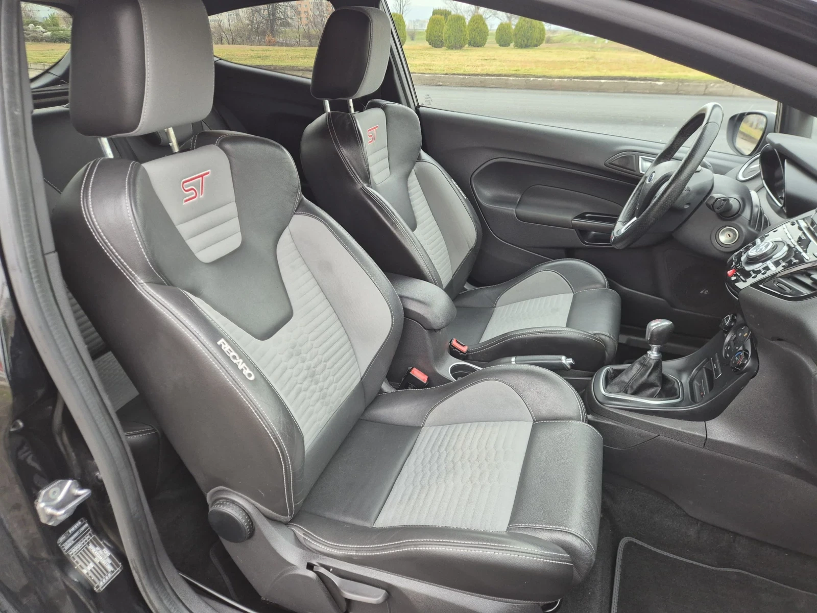 Ford Fiesta 1.6Turbo ST | Mobile.bg � ����������� 13