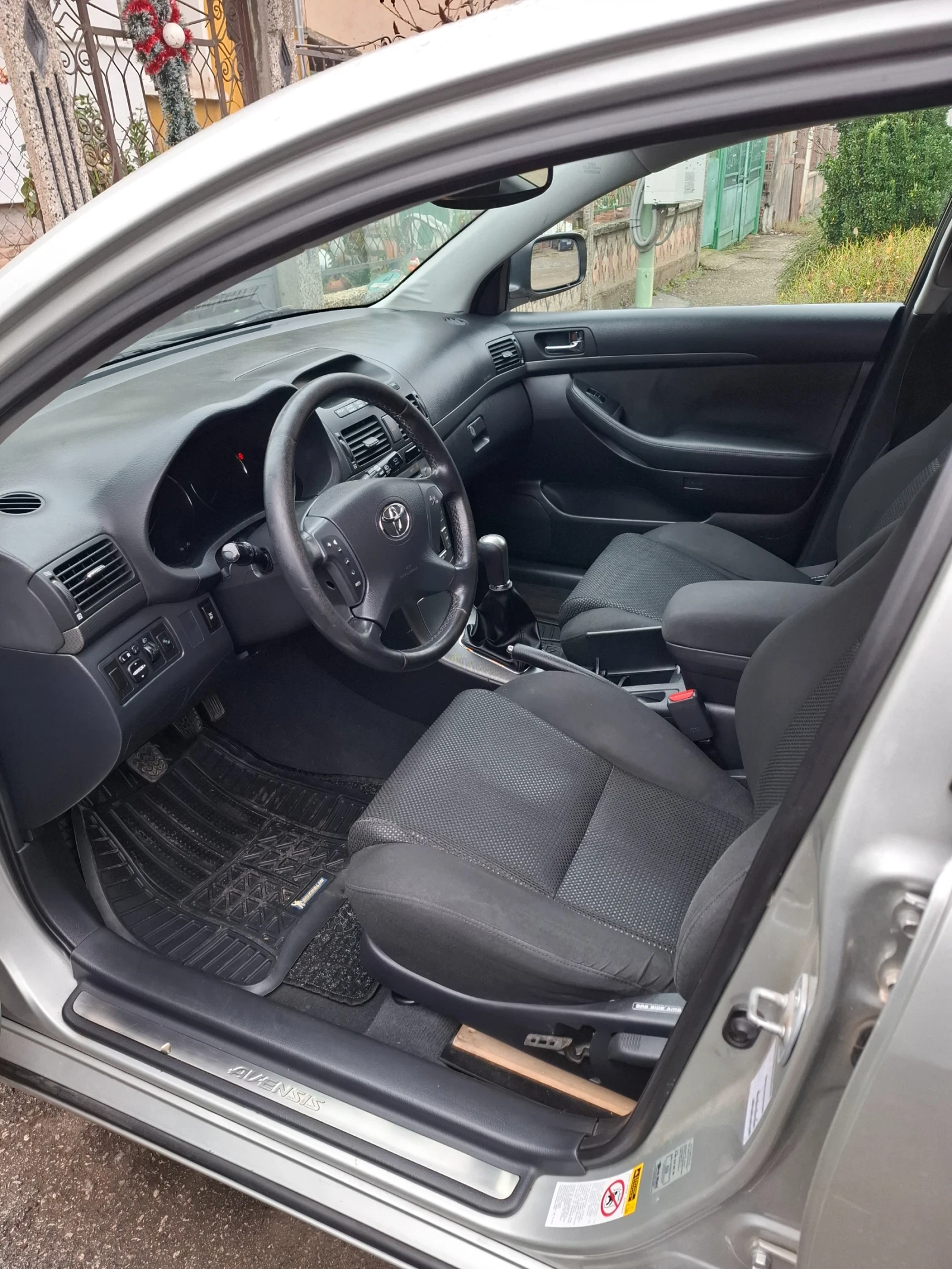 Toyota Avensis | Mobile.bg � ����������� 11