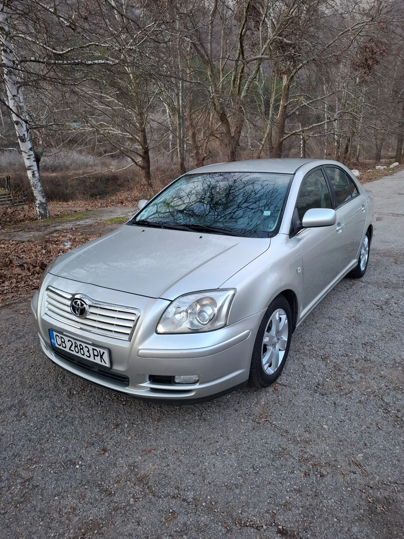 Toyota Avensis  - изображение 2