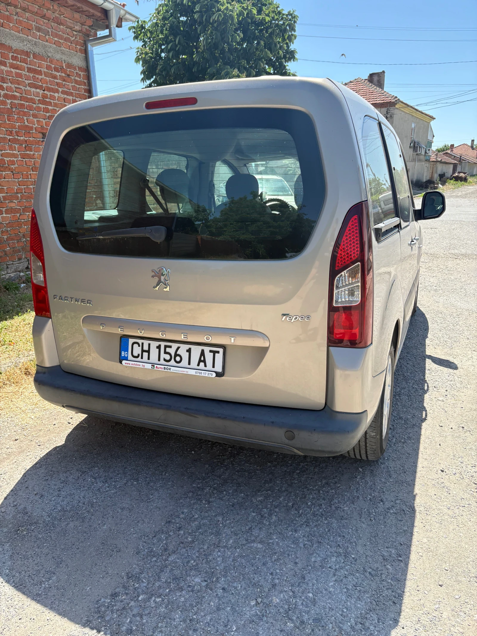 Peugeot Partner, снимка 3 - Автомобили и джипове - 55076997
