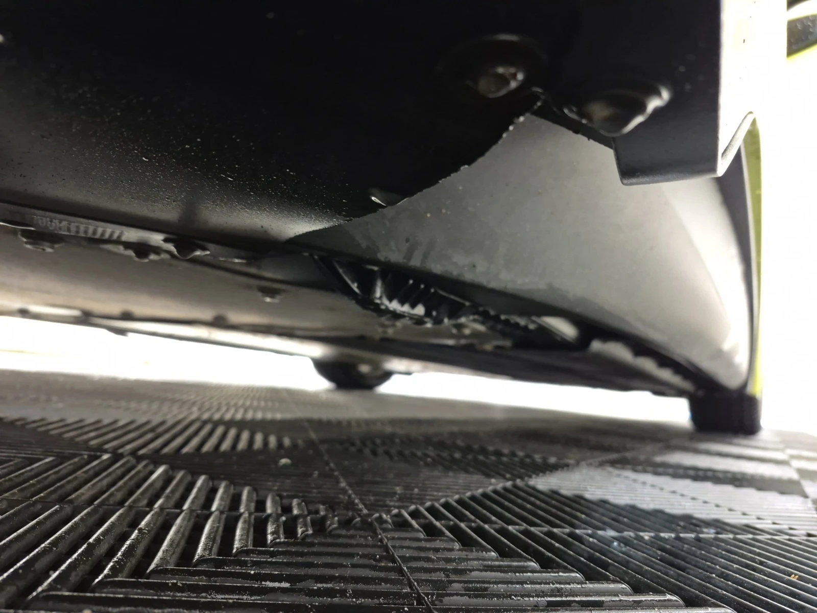 BMW i8 2DR CPE * ПОДГРЕВ * ОТ ПРЕДСТАВИТЕЛСТВО, снимка 17 - Автомобили и джипове - 53815285