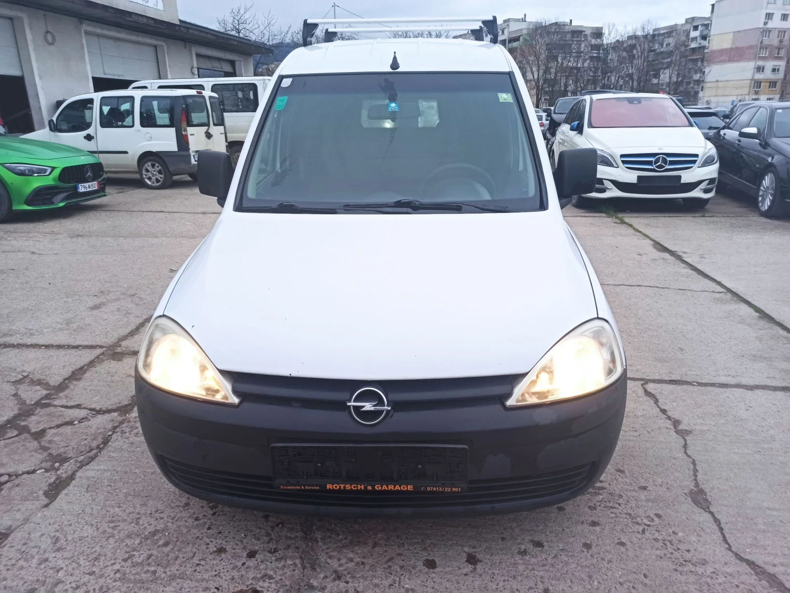 Opel Combo 1.3, снимка 2 - Автомобили и джипове - 54032570