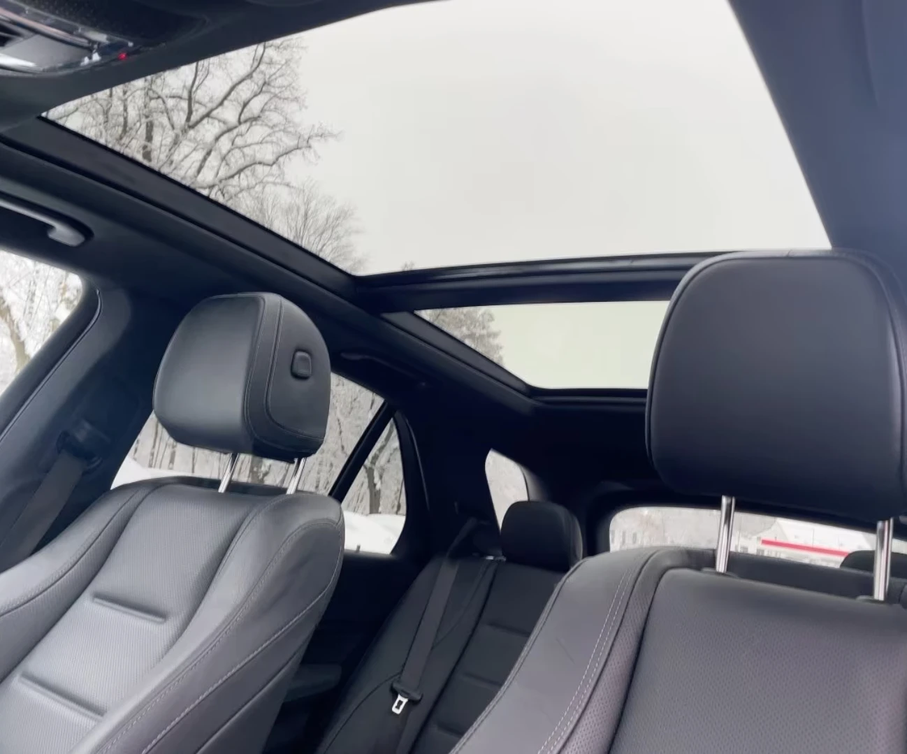 Mercedes-Benz GLE 450 d/AMG/4-MATIC/FACELIFT/AIRMATIC/BURM/360/PANO/, снимка 12 - Автомобили и джипове - 54065349