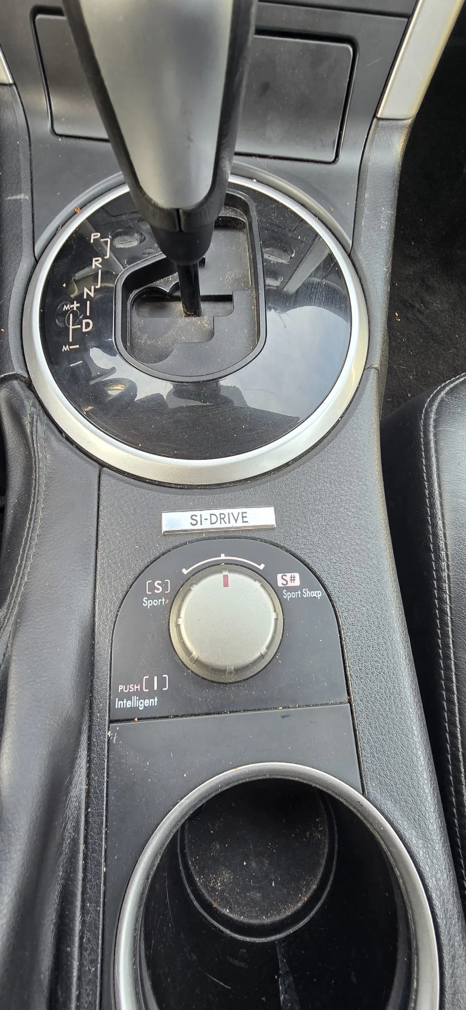 Subaru Outback 3.0 H6, снимка 13 - Автомобили и джипове - 54229828