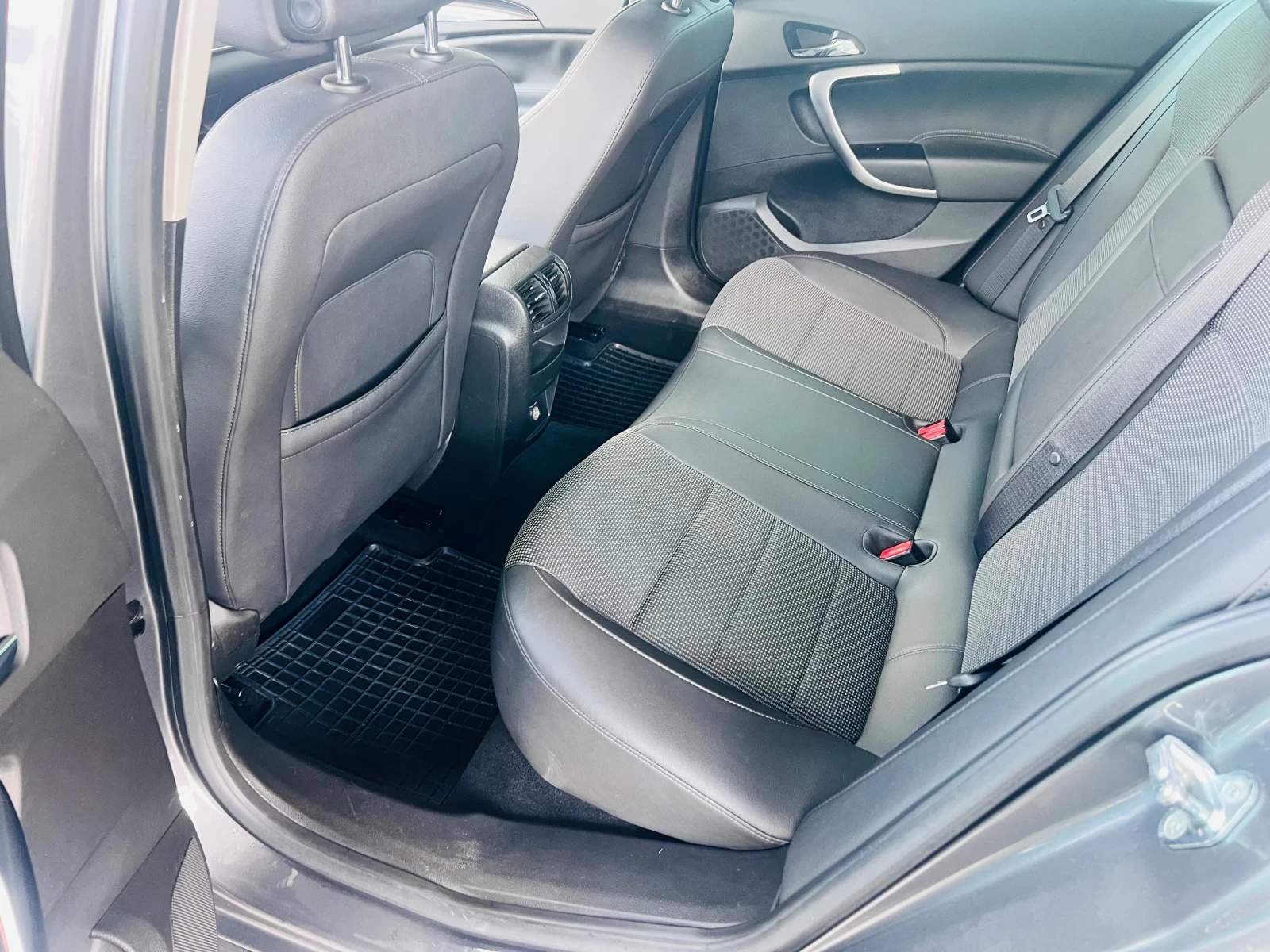 Opel Insignia Opel Insignia COSMO 2.0CDTI-161к., снимка 8 - Автомобили и джипове - 54308444