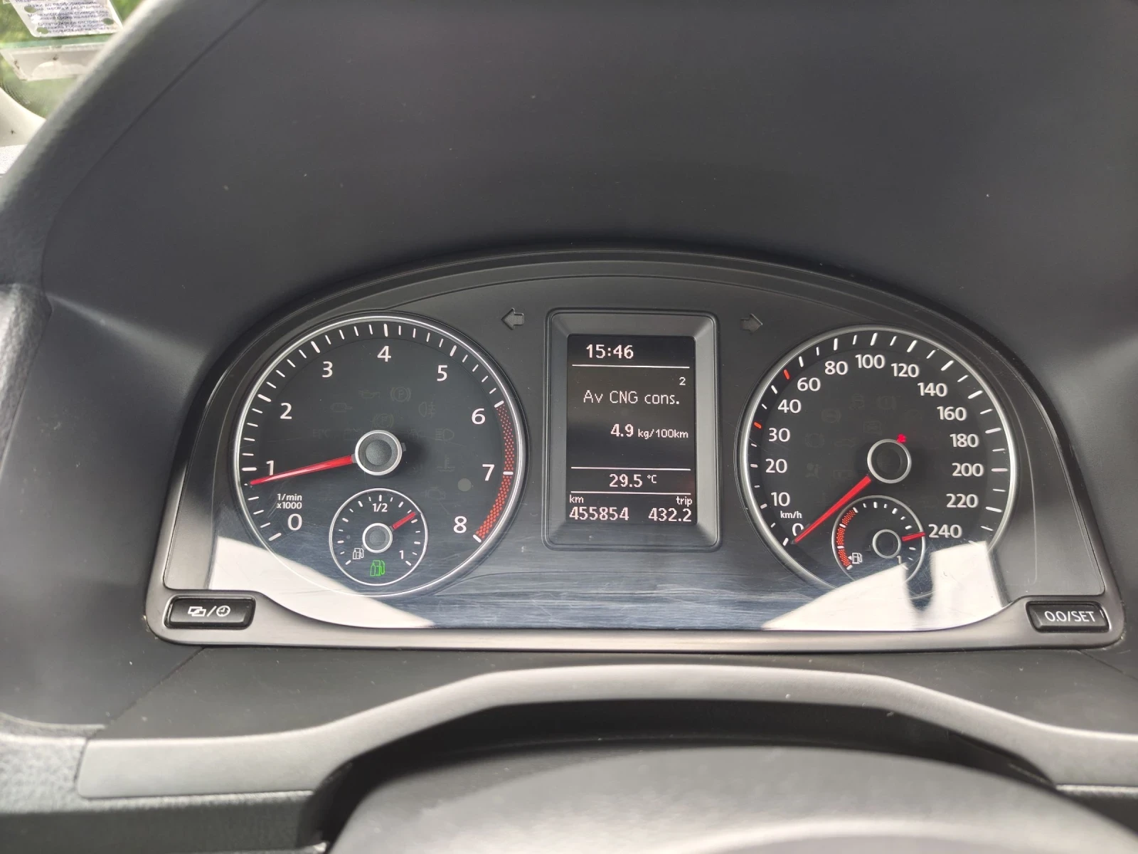 VW Caddy 1.4 TGI MAXI метан, снимка 10 - Автомобили и джипове - 54456969