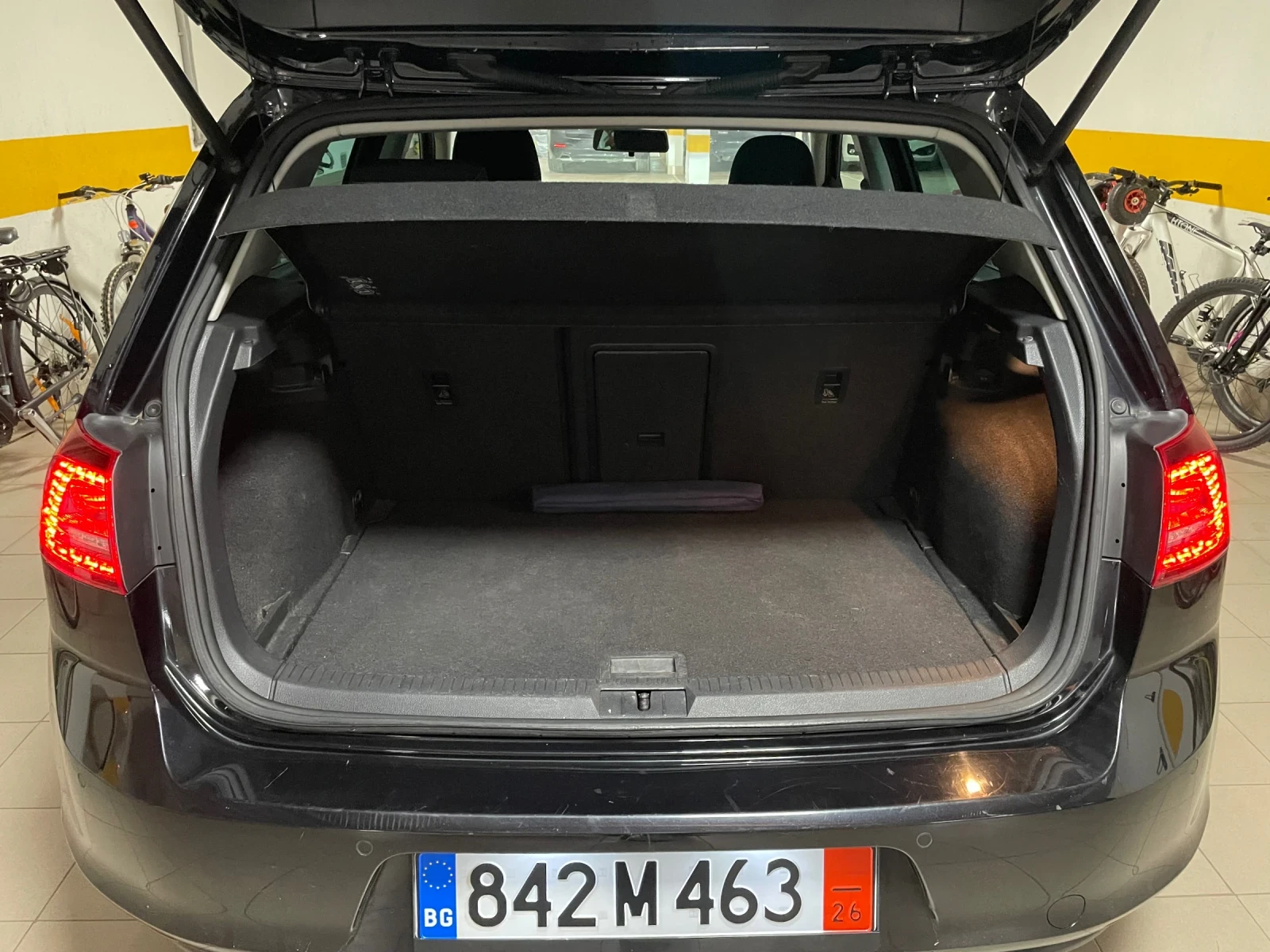 VW Golf TDI 110kc Automatic Full LED Parktronic , снимка 9 - Автомобили и джипове - 54526546