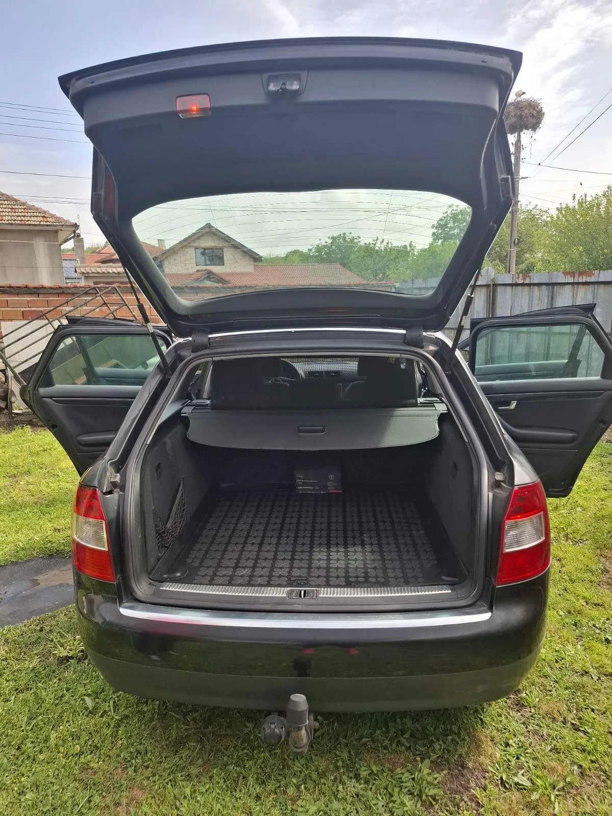 Audi A4 Avant Quattro 1.9TDI, снимка 10 - Автомобили и джипове - 54549741