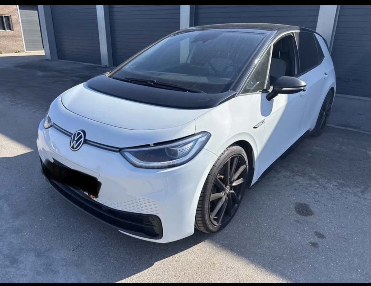 VW ID.3 1-ST Plus  Pro Performence , снимка 2 - Автомобили и джипове - 54812045