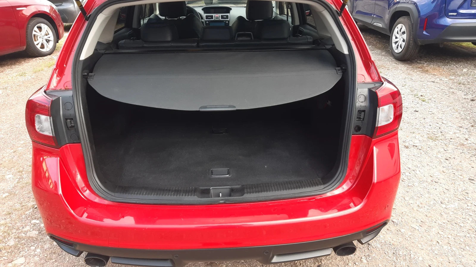 Subaru Levorg 1.6 turbo, снимка 13 - Автомобили и джипове - 54832129