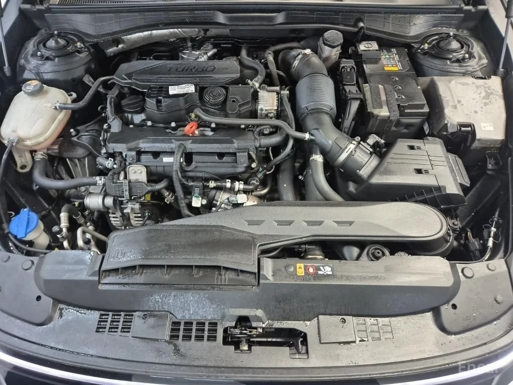 Hyundai Sonata 1.6 Turbo Exclusive* DISTRONIC* ПОДГРЕВ* ОБДУХВАНЕ, снимка 14 - Автомобили и джипове - 54873023