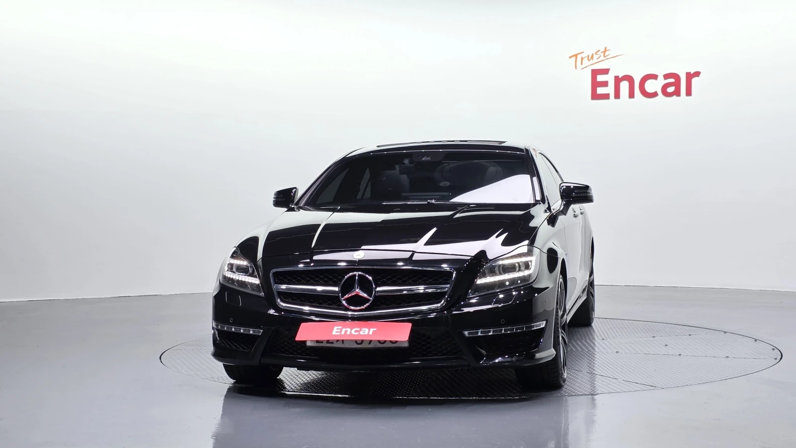 Mercedes-Benz CLS 63 AMG 4MATIC* ПОДГРЕВ* ОБДУХВАНЕ, снимка 3 - Автомобили и джипове - 54906736