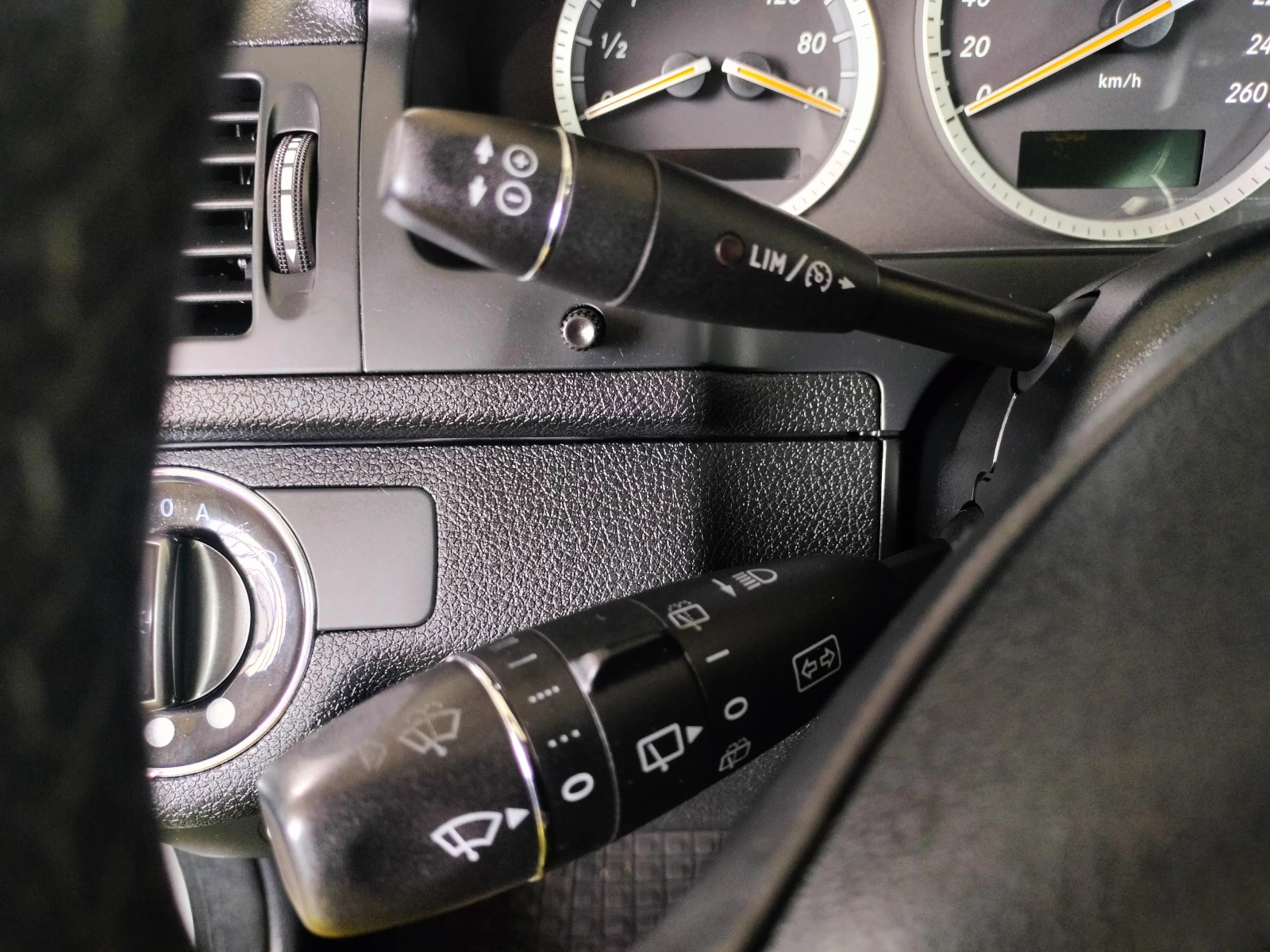 Mercedes-Benz C 220 CDI, снимка 14 - Автомобили и джипове - 55144206