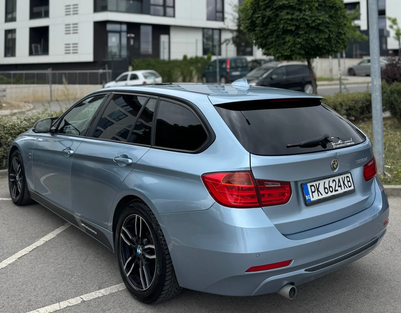 BMW 320 Msport* 2.0d* Distronic* Full Led, снимка 10 - Автомобили и джипове - 55413704