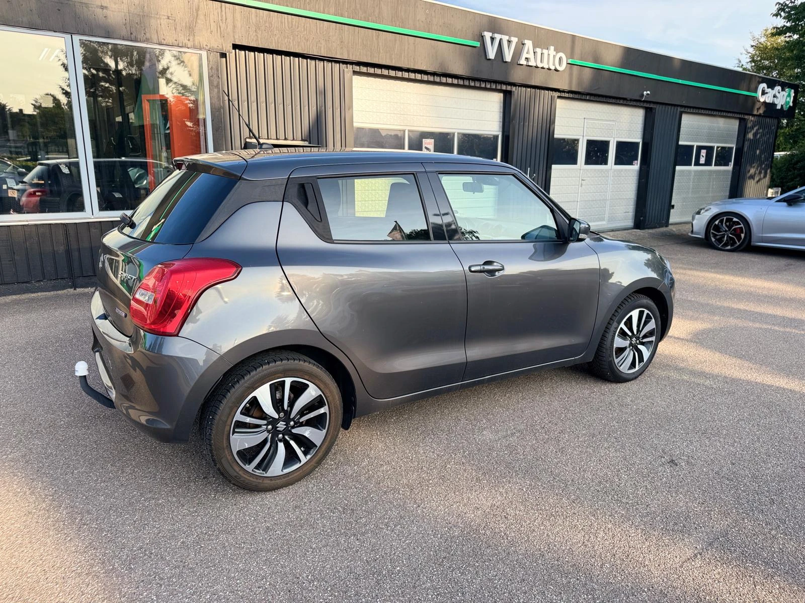 Suzuki Swift 1, 0 Boosterjet SHVS Exclusive+ , снимка 8 - Автомобили и джипове - 55512855