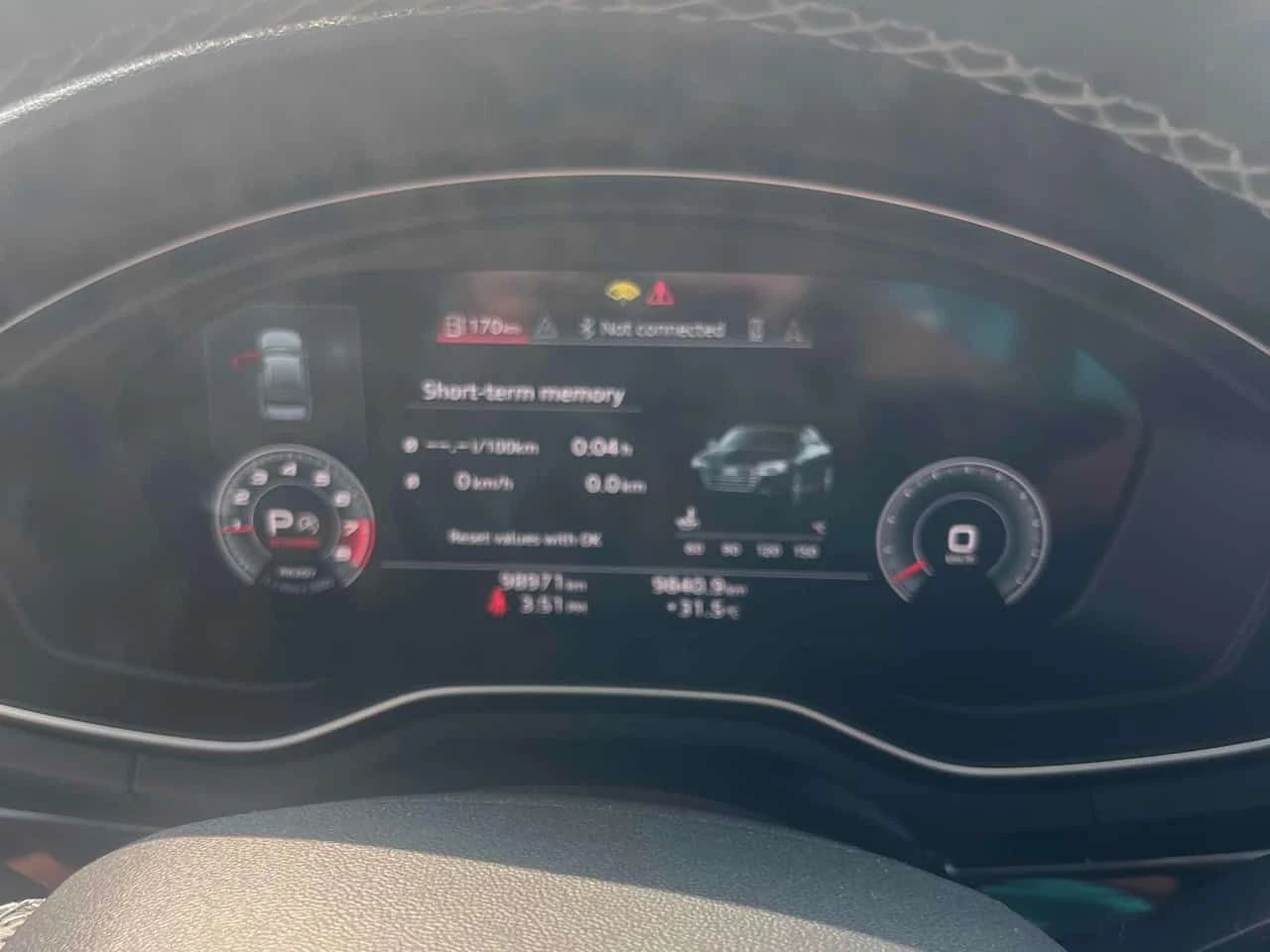 Audi A4 TECHNIK * ДИСТРОНИК* 360 КАМЕРА* ПРЕДСТАВИТЕЛСТВО*, снимка 8 - Автомобили и джипове - 55689713