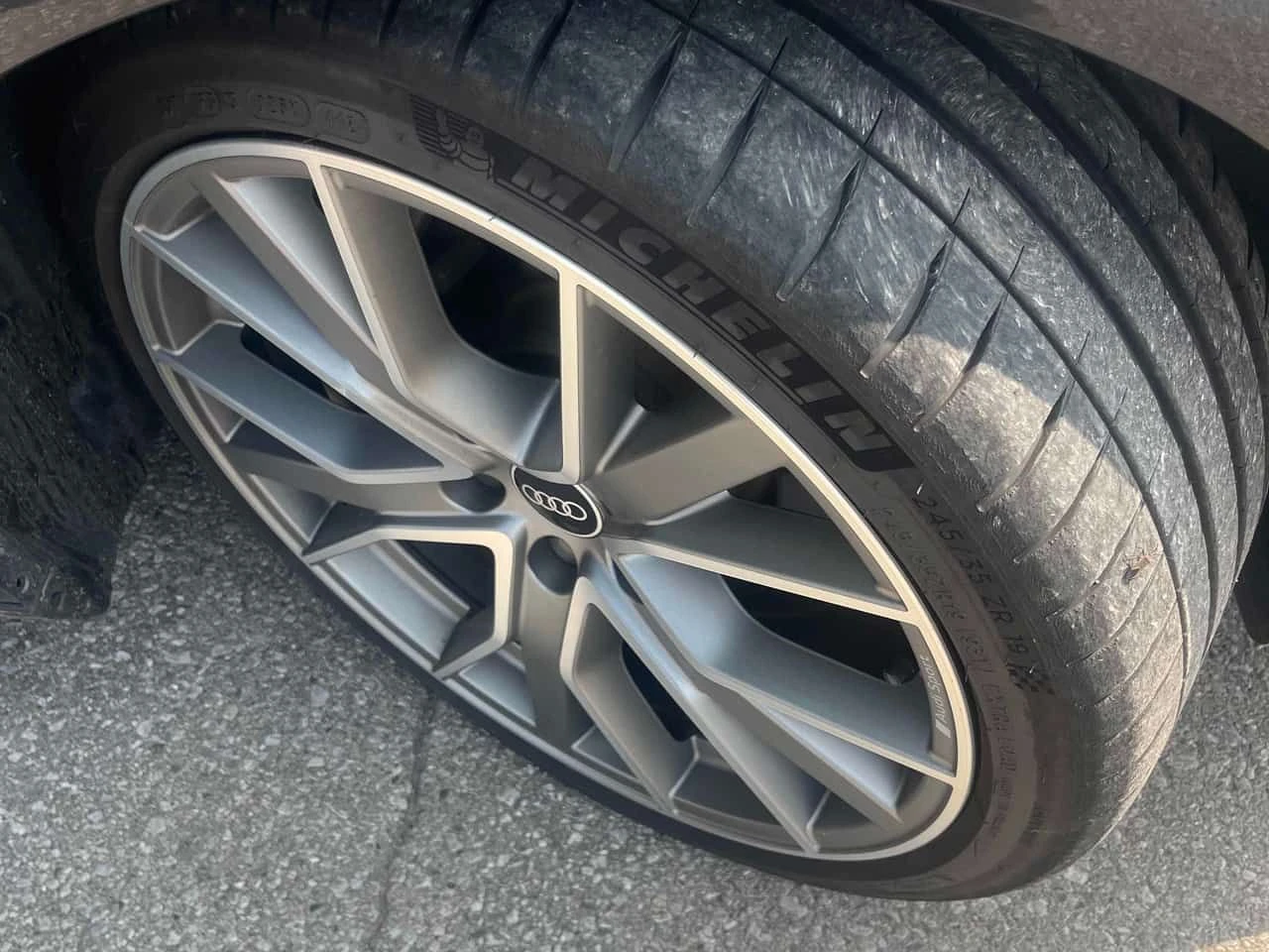 Audi A4 TECHNIK * ДИСТРОНИК* 360 КАМЕРА* ПРЕДСТАВИТЕЛСТВО*, снимка 6 - Автомобили и джипове - 55689713
