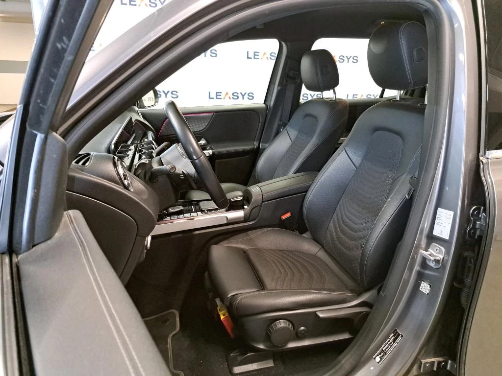 Mercedes-Benz EQB 250 7 Seat Aut. LED Widescreen Ambient, снимка 6 - Автомобили и джипове - 55738230