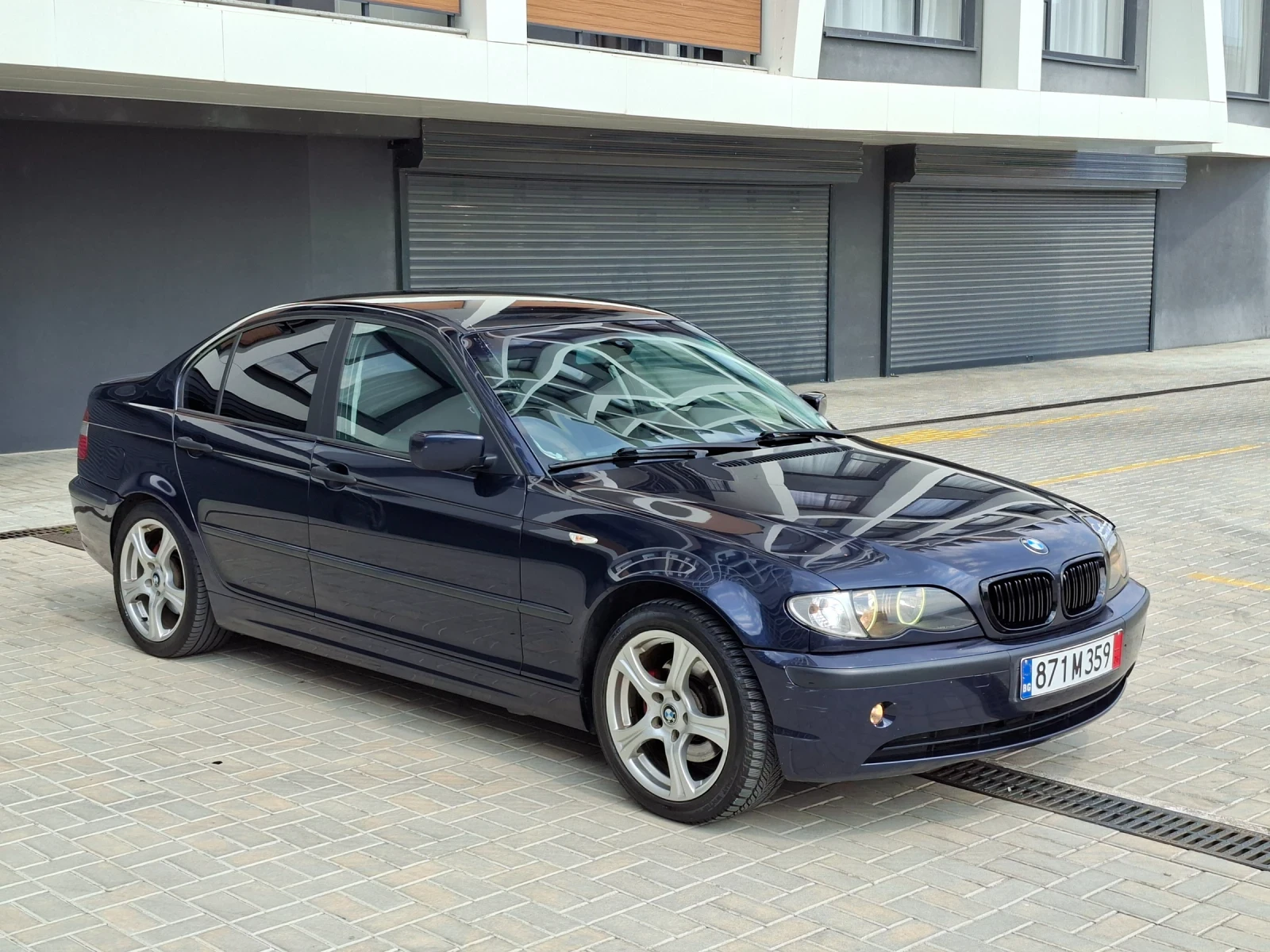 BMW 320 2.0D, снимка 2 - Автомобили и джипове - 55749522
