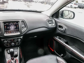 Jeep Compass Trailhawk/CARFAX/ПОДГРЕВ/ДИСТРОНИК/ФИНАНСИРАНЕ, снимка 8