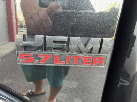 Dodge RAM 1500 5.7L HEMI KEY LESS START STOP NAVI KAMERA N1G!!!, снимка 17