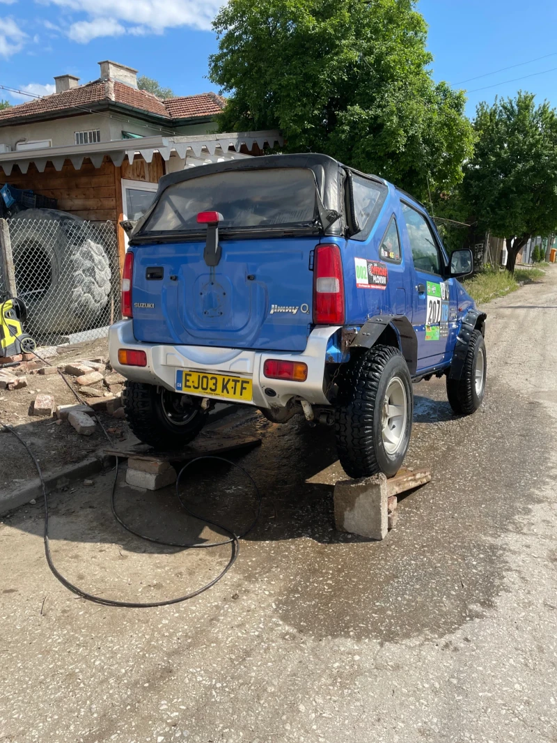 Suzuki Jimny, снимка 2 - Автомобили и джипове - 47492882