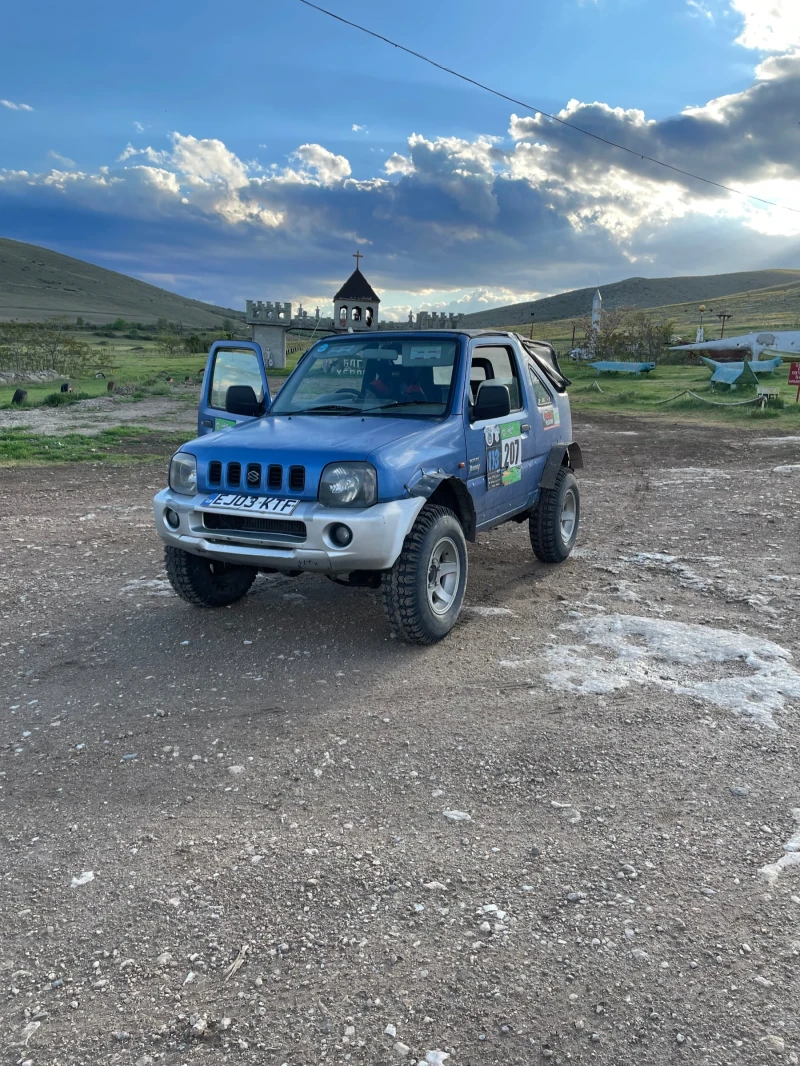 Suzuki Jimny, снимка 3 - Автомобили и джипове - 47492882