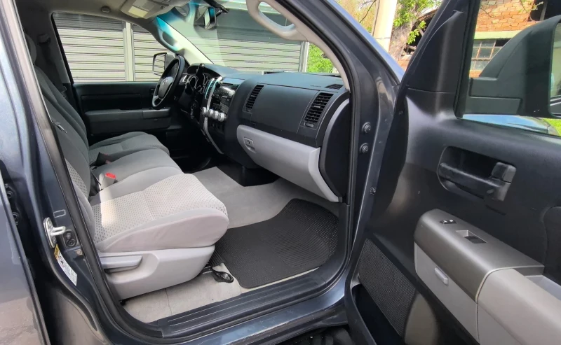 Toyota Tundra 4.7 ГАЗ ИТАЛИЯ, снимка 16 - Автомобили и джипове - 53064745