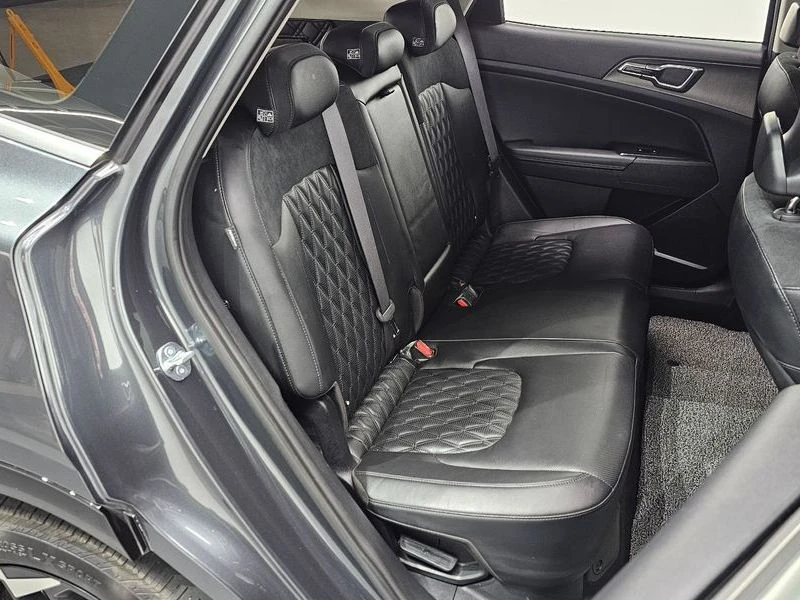 Kia Sportage HEV 1.6 2WD| 226к.с.| ВКЛ.ТЕХНОТЕСТ, снимка 12 - Автомобили и джипове - 55612688