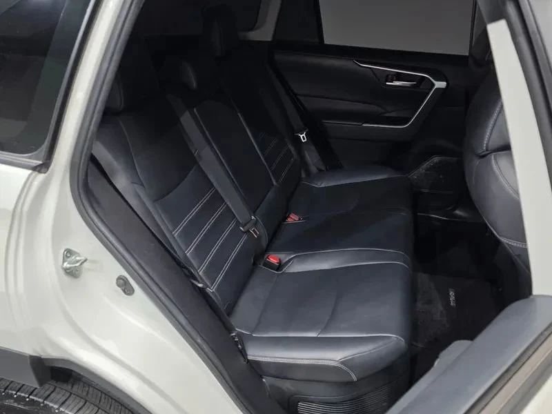 Toyota Rav4, снимка 12 - Автомобили и джипове - 56685214