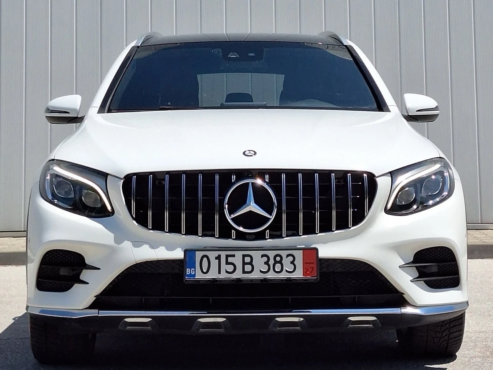 Mercedes-Benz GLC 220 * AMG* СЕВИЗНИ ДОКУМЕНТИ* ПЪЛНА ИСТОРИЯ В МЕРЦЕДЕС, снимка 3 - Автомобили и джипове - 51145065