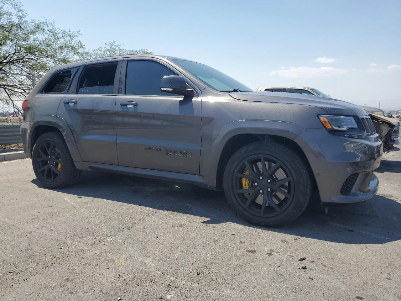 Jeep Grand cherokee TRACKHAWK 707HP* BREMBO* DISTRONIC* HARMAN* ОБДУХ - изображение 3