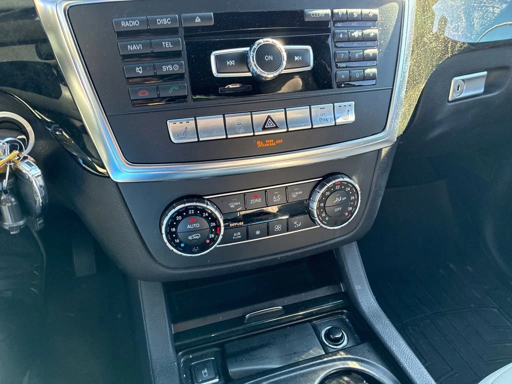 Mercedes-Benz GL * 350 BlueTEC * CARFAX * БЕЗ ПЪРВОНАЧАЛНА ВНОСКА - изображение 9