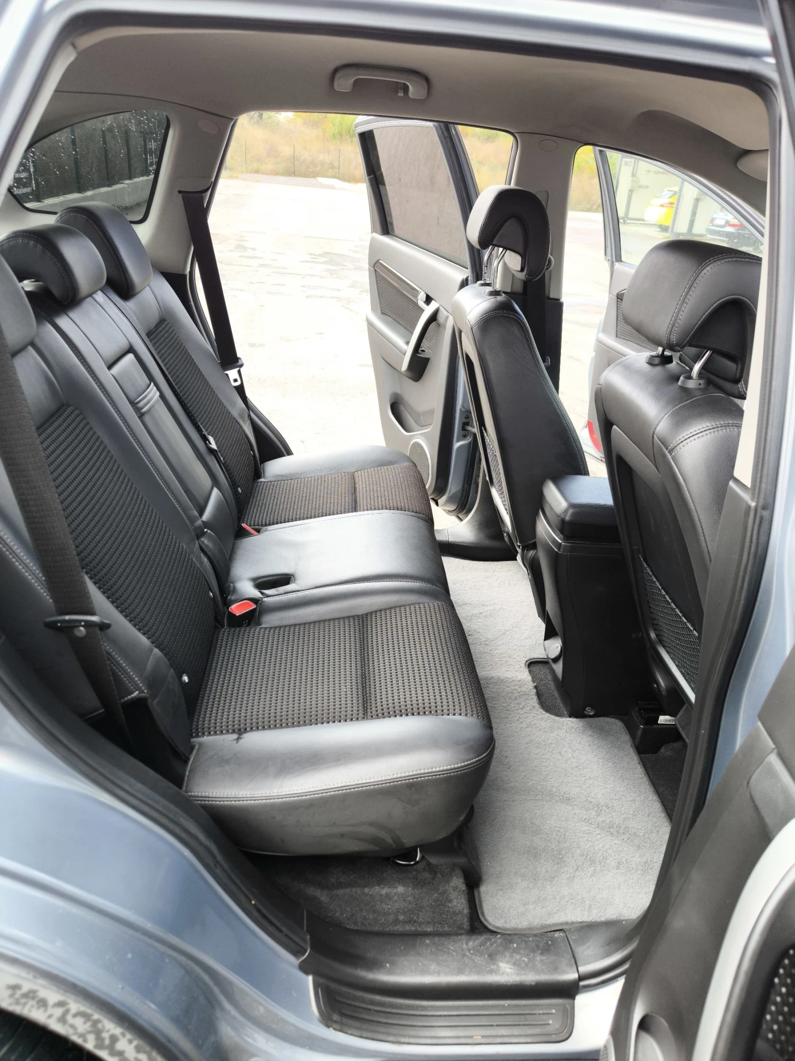 Chevrolet Captiva 2.2CDTI 6 СК 6+ 1 места  | Mobile.bg — изображение 16