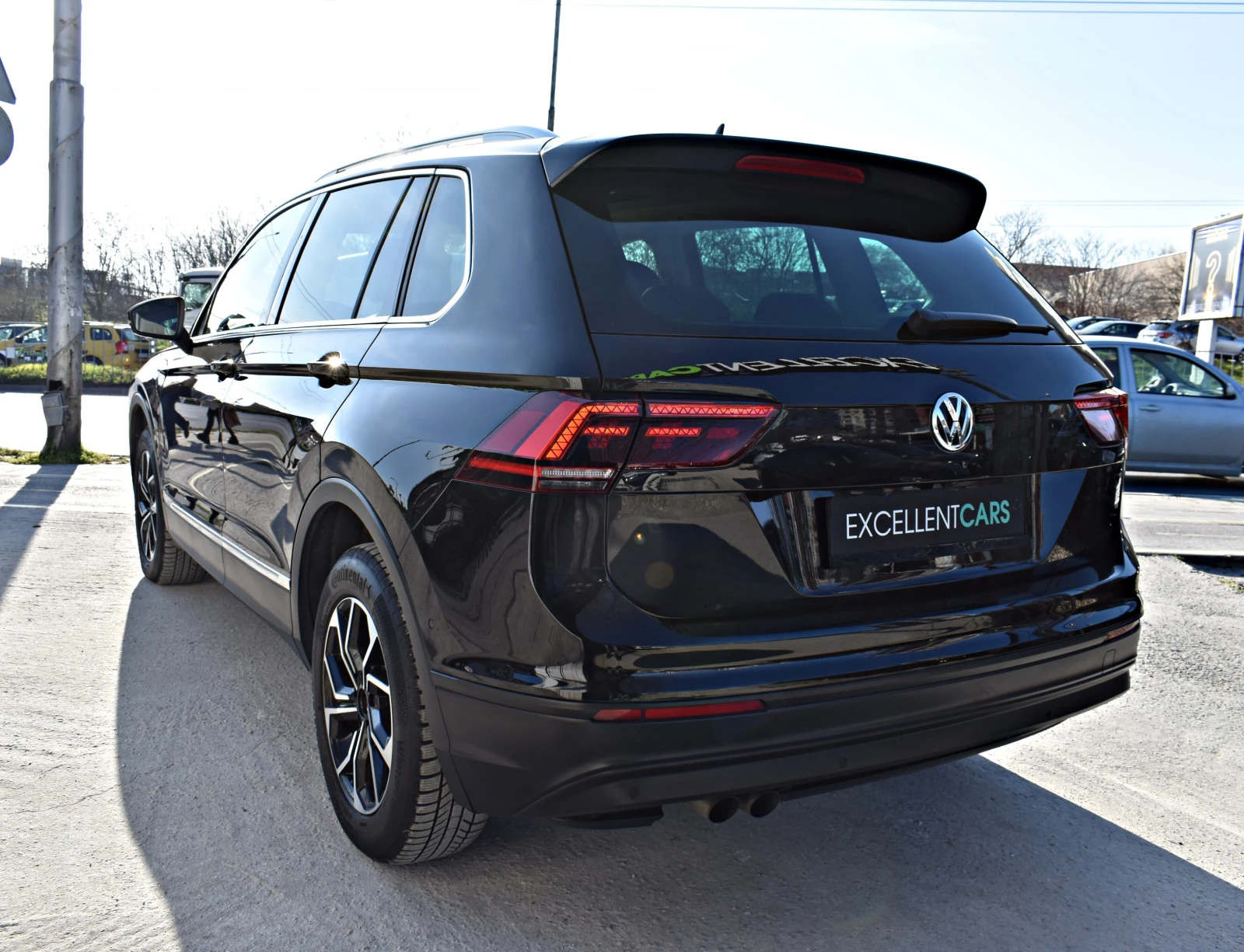 VW Tiguan 2.0ТDI* 190H.P* FULL-, снимка 3 - Автомобили и джипове - 53996728