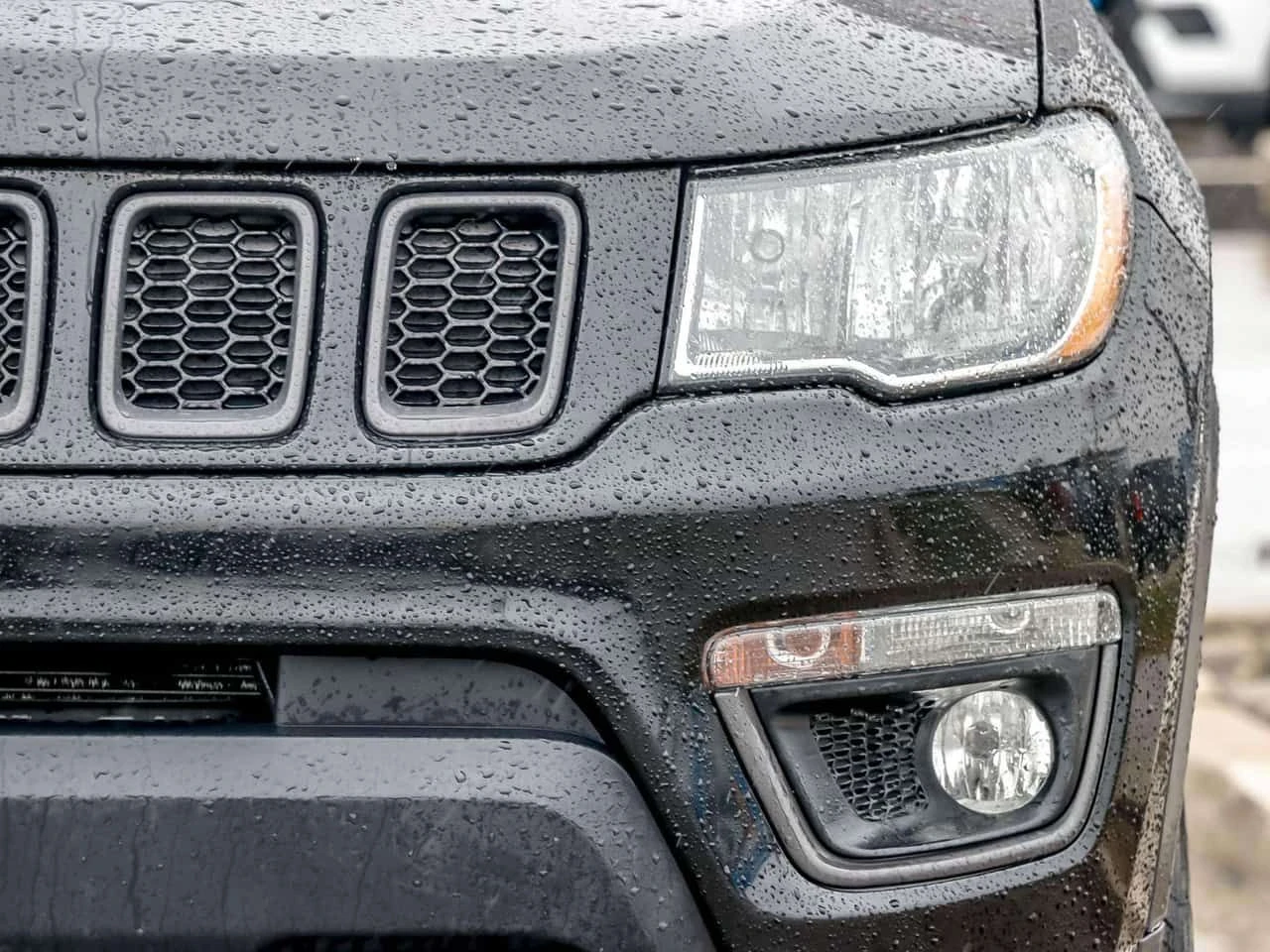 Jeep Compass Trailhawk/CARFAX/ПОДГРЕВ/ДИСТРОНИК/ФИНАНСИРАНЕ, снимка 9 - Автомобили и джипове - 54553557