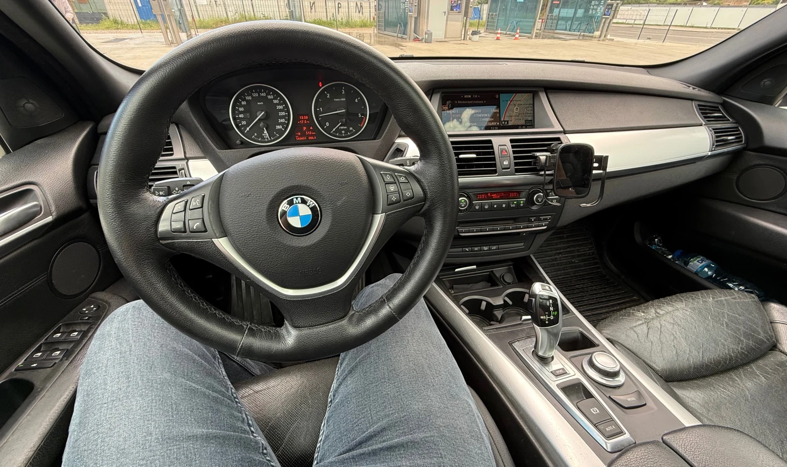 BMW X5 xDrive30d Keyless AdaptiveDrive HUD Logic7 7местна, снимка 10 - Автомобили и джипове - 54697859