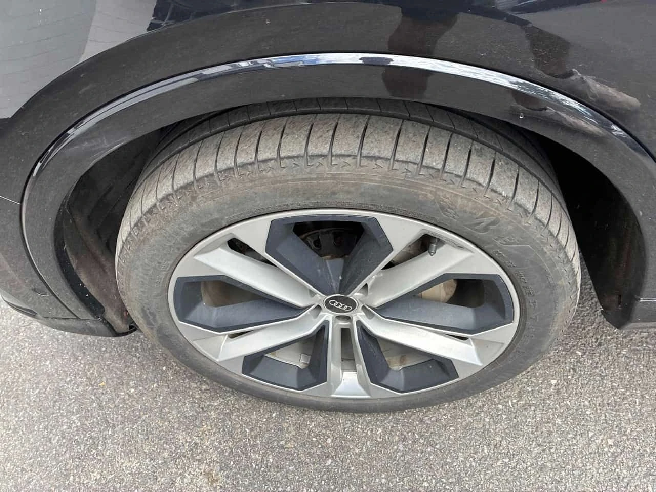 Audi Q7 * Progressiv * CARFAX * ОБДУХВАНЕ * ПАНО * B&O, снимка 7 - Автомобили и джипове - 54954834