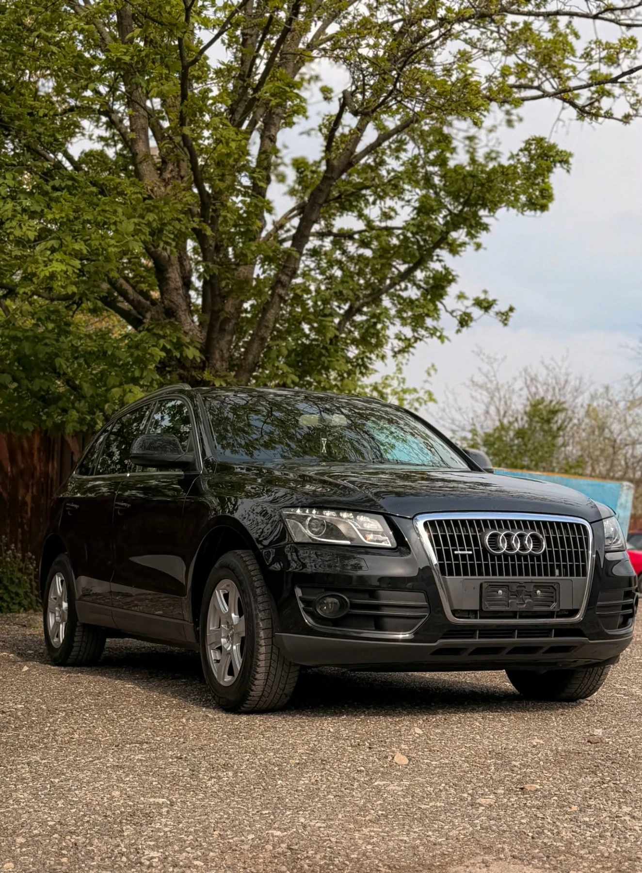Audi Q5, снимка 2 - Автомобили и джипове - 56117974
