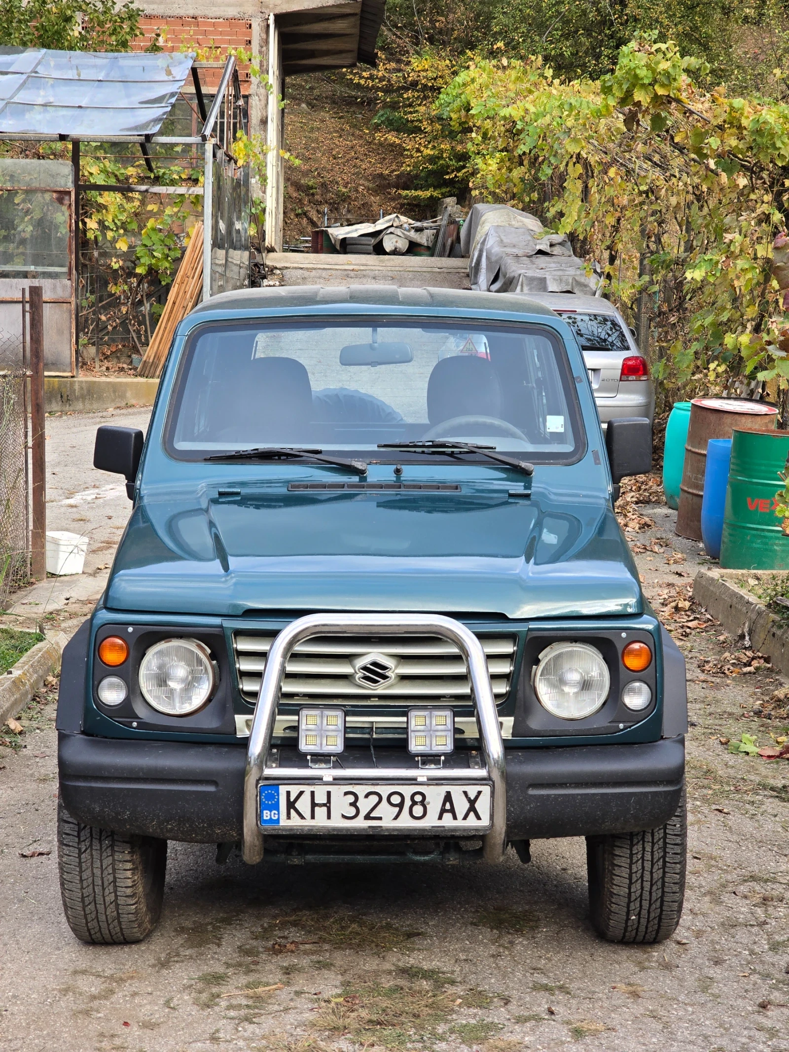 Suzuki Samurai 4