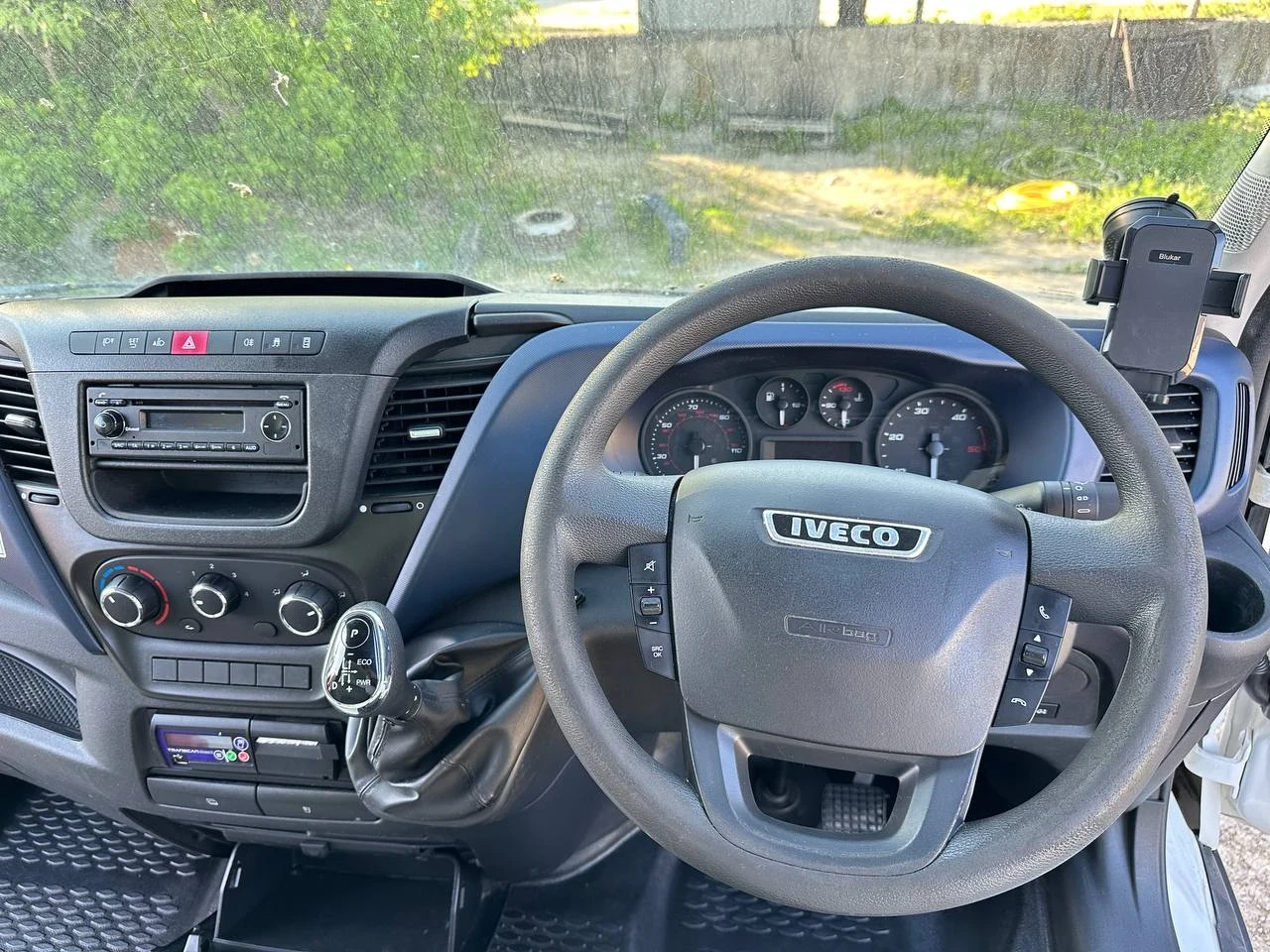 Iveco Daily 35-140 AUTOMATIC / ХЛАДИЛЕН - изображение 8