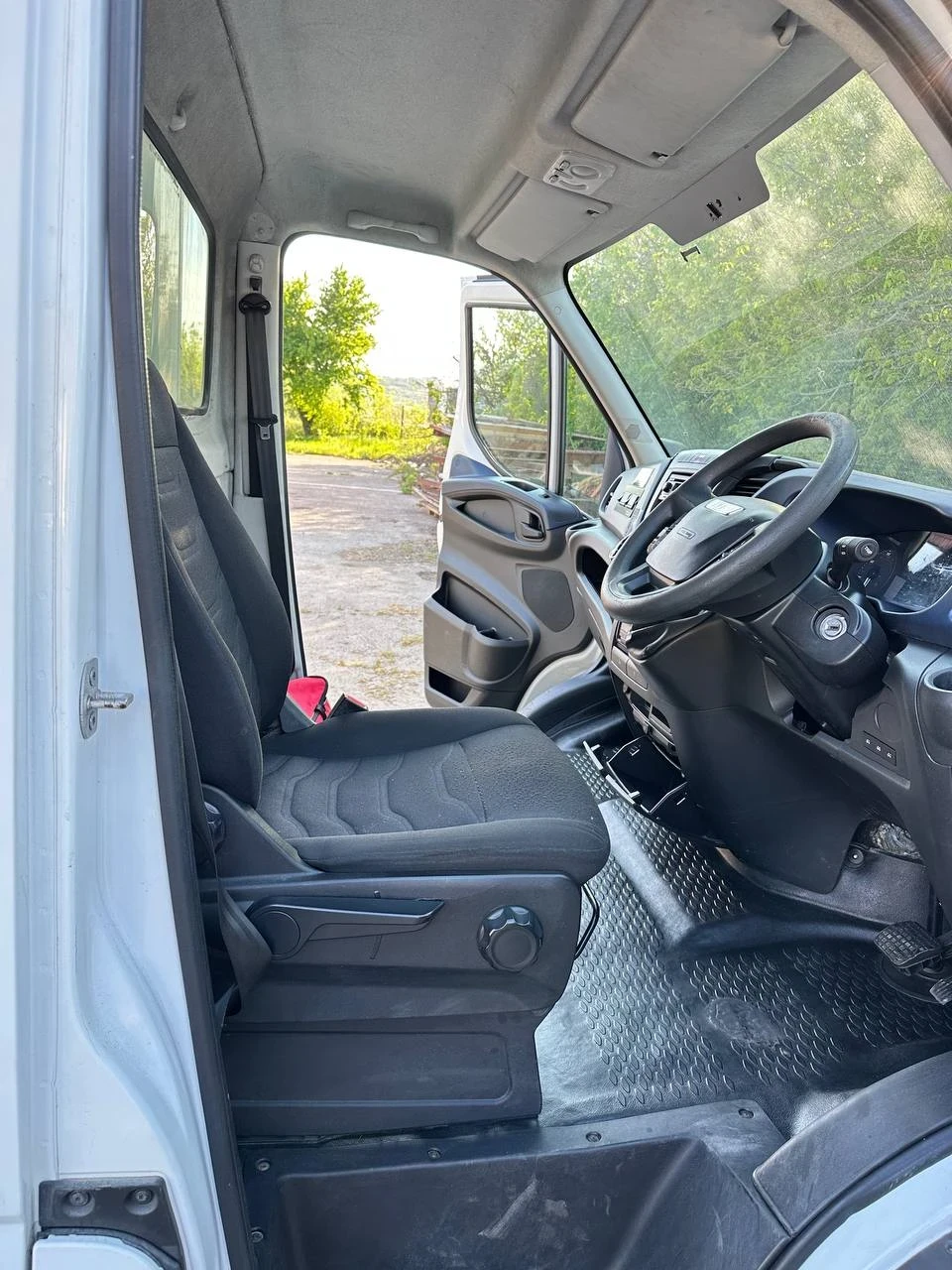 Iveco Daily 35-140 AUTOMATIC / ХЛАДИЛЕН - изображение 9
