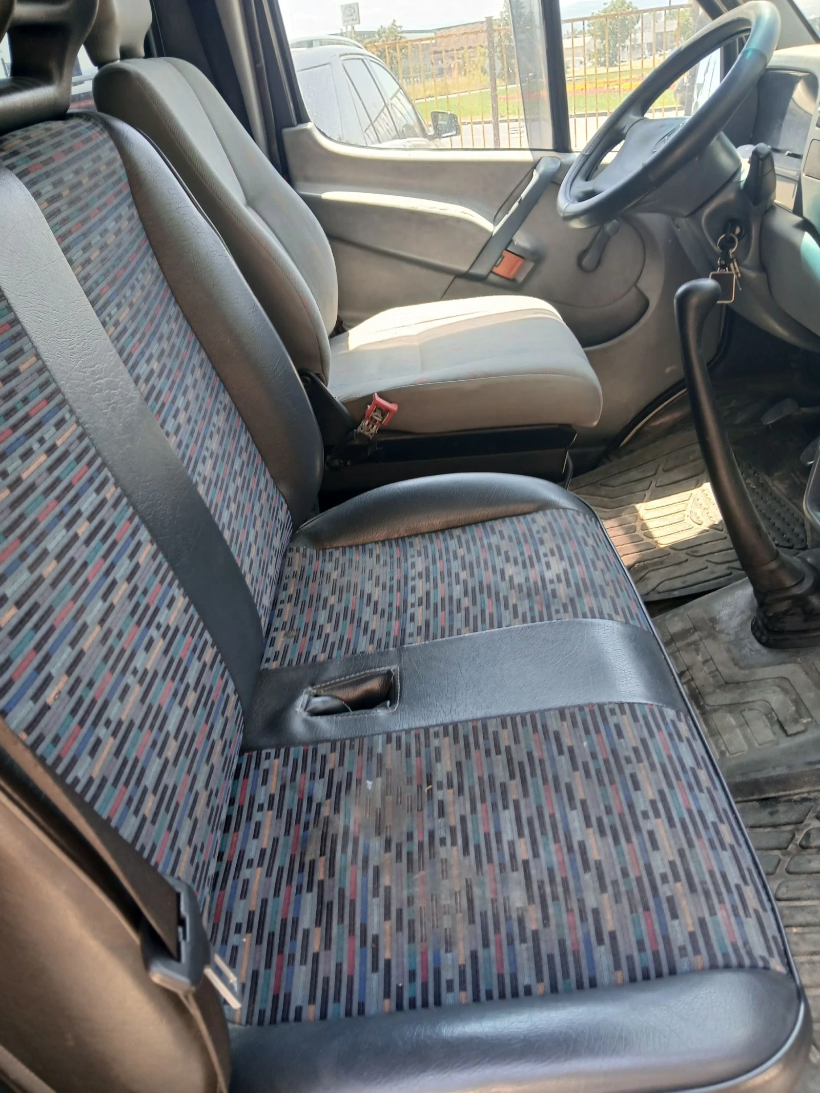 Mercedes-Benz Sprinter 212 2.9 dizel 9  местен - изображение 8