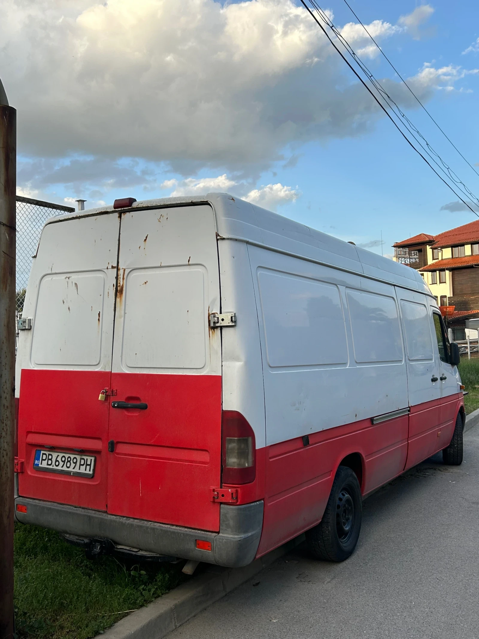 Mercedes-Benz 313, снимка 4 - Бусове и автобуси - 53556830