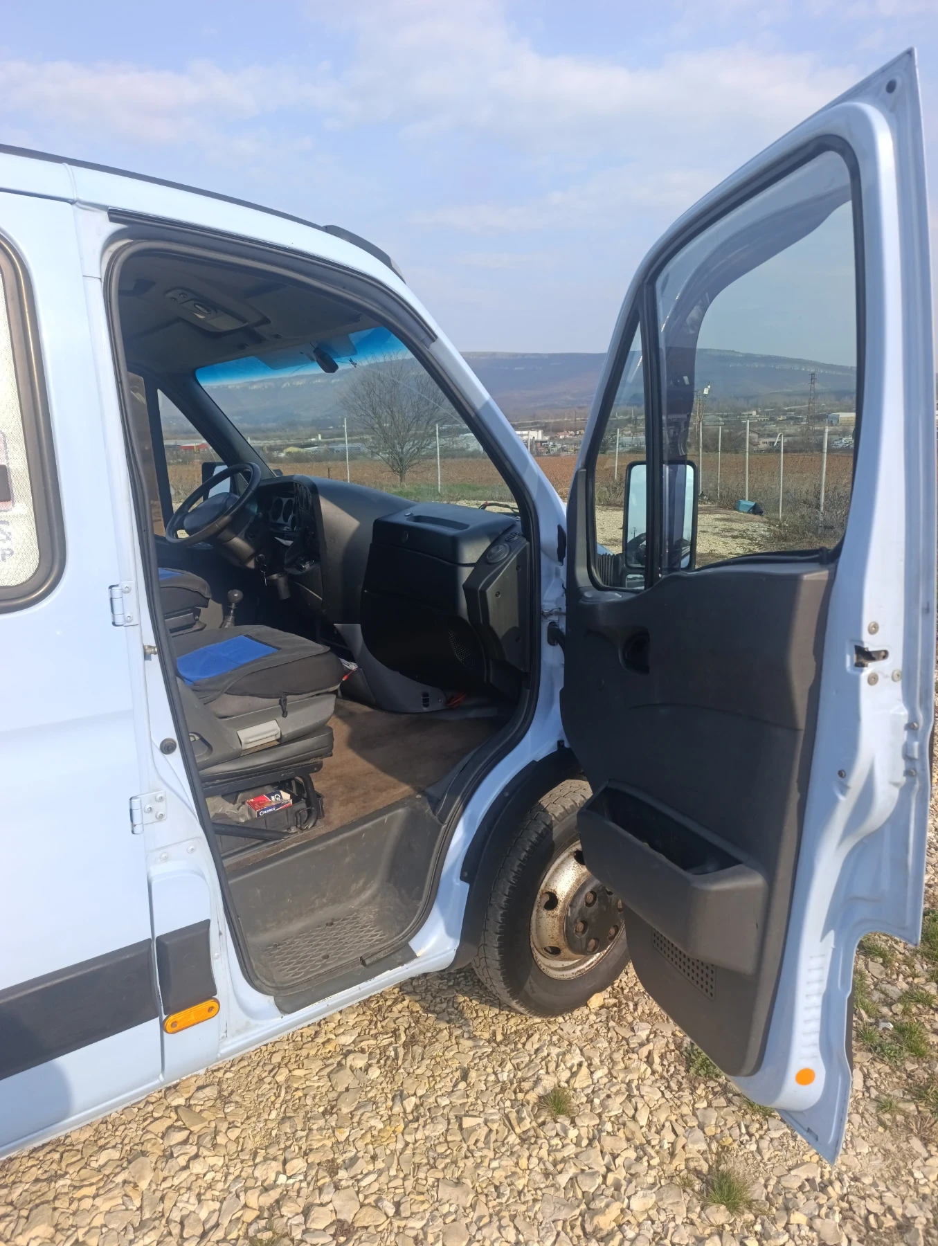 Iveco Daily 35 C 14, снимка 12 - Бусове и автобуси - 53894898